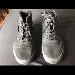 Black shoes VANS